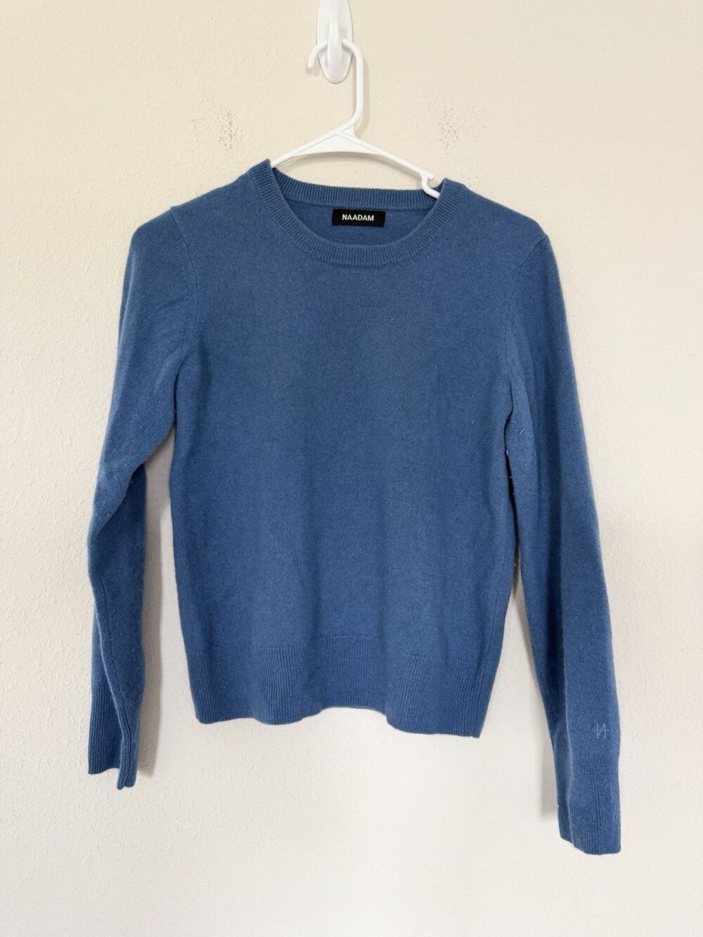 Naadam Cashmere Sweater XSmall Quiet Luxury Soft Capsule Parisian Old Money